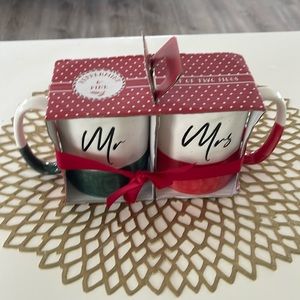 2 sets of mugs Mr & Mrs